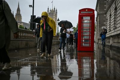 London weather: Rain drenches commuters as capital faces wettest day in months