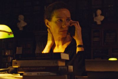 "Chronovisor" rewards close readers