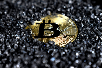 $327M Bitcoin Stolen in a Week as Hackers Target Coldcard Wallets and Liquid Network Used by Exchanges