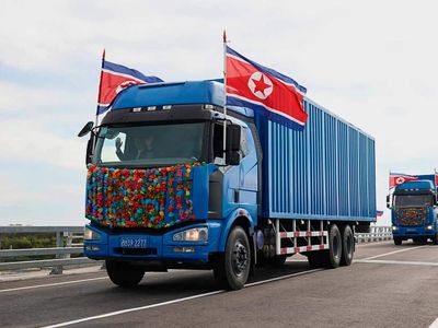 Russia, North Korea open first road bridge across shared border as ties deepen