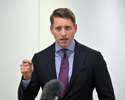 Andrew Hastie threatens One Nation with ‘costly’ fight over claims he is a ‘traitor’ to Australia
