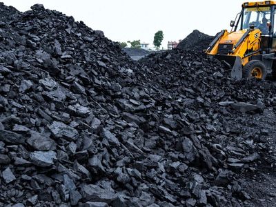 Centre's Rs 37,500 crore coal gasification scheme draws 7 first-round applications