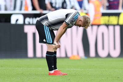 Manchester United 'plot move for Newcastle defender' as Lewis Hall alternative