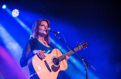 Rosanne Cash postpones shows due to 'medical emergency'