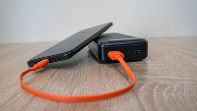 A Recalled Power Bank Drew 28 More Overheating Reports, Including a Death and an Airplane Fire