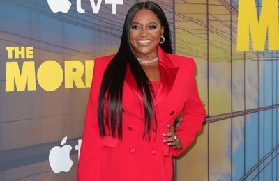 Sherri Shepherd becomes Disney's first female Genie on Broadway