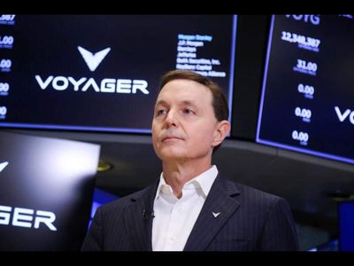 Dylan Taylor, founder of Voyager Technologies, became a millionaire at 27, five years before Warren Buffett reached the same milestone. He has a surprising advice for Gen-Z