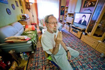 Older Smokers Reported Higher Loneliness Than Nonsmokers Across Fifteen Countries in a 50,000 Person European Survey
