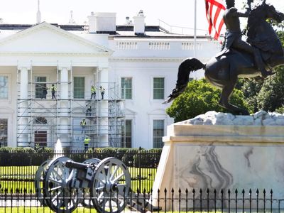 US bans Canadian dairy, motorcycles and alcohol imports as trade war deepens