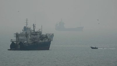 US destroys five Iranian tankers as Tehran takes aim at Jordan