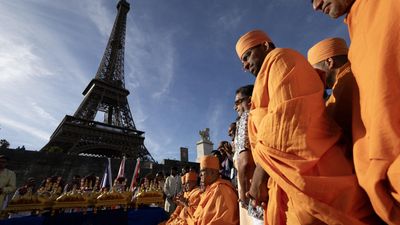 Eiffel Tower row over Hindu sect BAPS unites French politicians – but divides Indian diaspora
