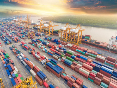 Cochin Shipyard to form Rs 1,800 crore JV with DP World's Drydocks World Dubai for Kochi facility