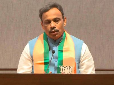 BJP state in-charge Vinod Tawde goes into UP election mode; to tour 15 districts from Sept 16