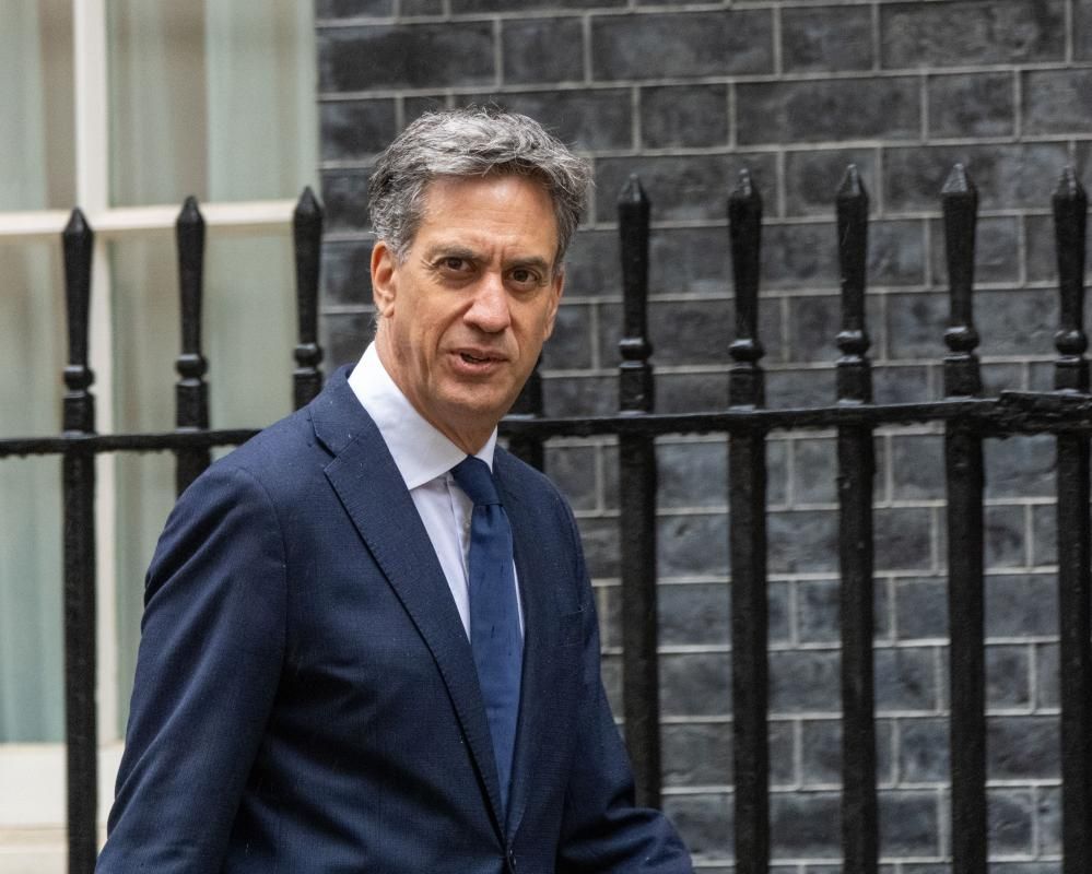 UK Foreign Secretary Defends New Trade Restrictions on Israeli Settlements