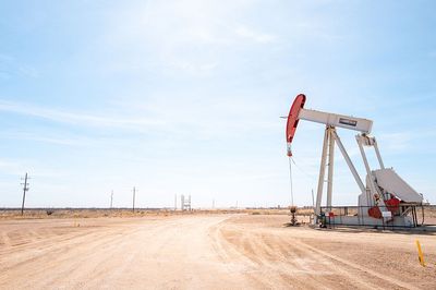 U.S. And Iran Keep Trading Strikes. Oil Is Back Above $100 After More Than a Month.