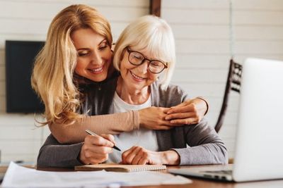 The Power-of-Attorney Wording That Lets One Adult Child Move Your Money — Fix It Before You Sign