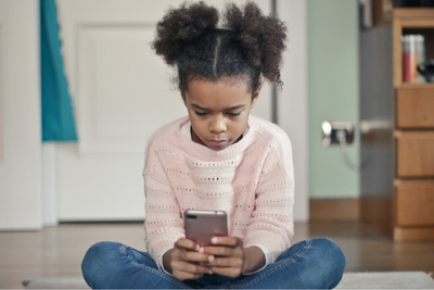 UK Pushes Law To Make Apple and Google Block Children From Sending or Viewing Nude Images on Smartphones
