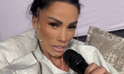 'Look Like a Hamster': Katie Price Sports Heavy Makeup and a Black Eye on NTA Red Carpet