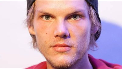 Quote of the Day by Avicii: “I travel with a bunch of battery packs because… – Inspiring lessons on travel, preparation, planning, responsibility and why you should always have a backup plan by the Swedish DJ known for his powerful performances and deep insights on discipline and adaptability