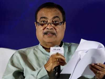 Gadkari vows record action against contractors, officials over delays