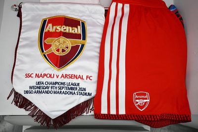 Why Arsenal are wearing red shorts vs Napoli in Champions League today