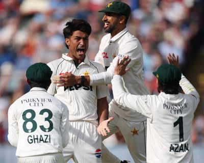 Grim predictability blights Pakistan’s brief moments of light amid Test gloom