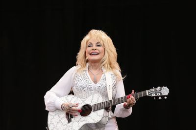 Last Night of the Proms to feature star line-up for Dolly Parton tribute