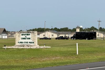 Florida man faces execution for 1996 killing connected to 'Hog Trail Murders' in woods