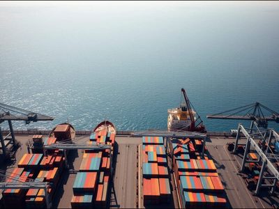 Port of LA hits three-month record as Cargo peak stretches on