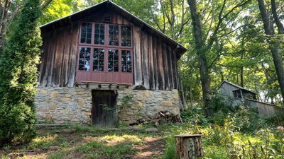 Payne Hollow Preservation: Nonprofit takes over Hubbards’ riverside homestead; plans research hub