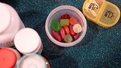 Desogestrel contraceptives: 1.6 million French women warned of tumour risk