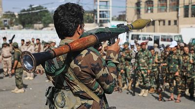 Houthis blitz Yemen's Red Sea coastline in push to seize Bab el-Mandeb