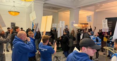 Protesters occupy Glasgow City Chambers over homeless shelter closure