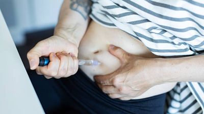 Two Weeks into a GLP-1 Diabetes Shot, His Family Noticed a Smell That Stopped When the Drug Did