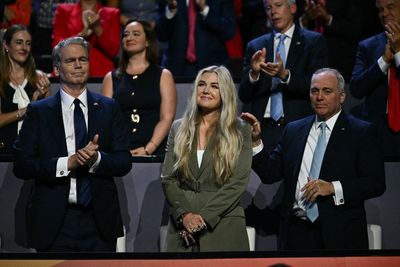 Crowd chants Charlie Kirk’s name as Trump pays tribute at midterm convention