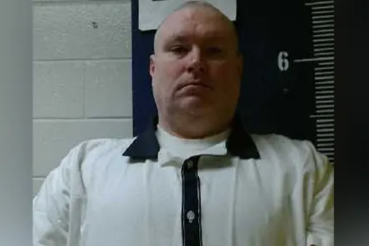 Double killer on Death Row asks for massive final meal of beef brisket, bacon double cheeseburger, ice cream and more