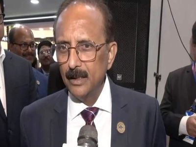 SBI chief Setty says $127 billion FCNR inflow won’t trigger lending surge