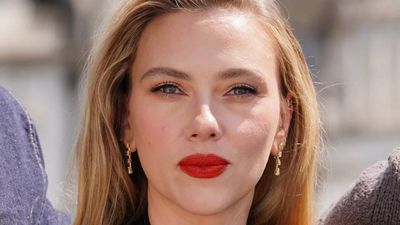 Quote of the Day by Scarlett Johansson: “It is important to remind young people that… – Inspiring lessons on conflict, empathy, understanding, unity and why compassion can change the world by the American actress known for her powerful performances and deep insights on humanity and society