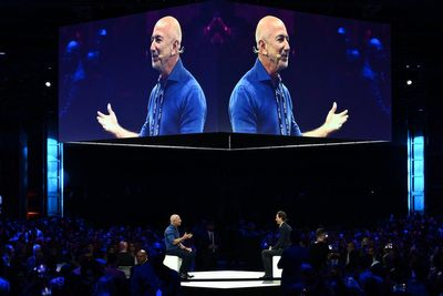 Jeff Bezos’ Washington Post assures everyone talk of AI killing humans is nothing to fret about