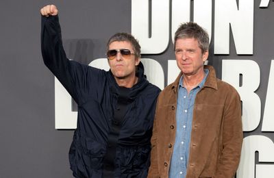 Oasis directors had to 'earn trust' with the Gallagher brothers