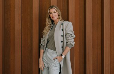 Gisele Bündchen says having a baby at 44 was a 'gift'
