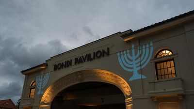 Bring more light: festival to mark Bondi anniversary