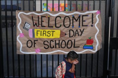 In an age of instant answers, educators say there's a case for letting kids struggle a little