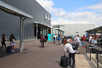 Major London airport raises drop off fees for second time in a year
