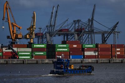 Uruguay's 72-Hour Deadline: What to Know About the Montevideo Port Standoff