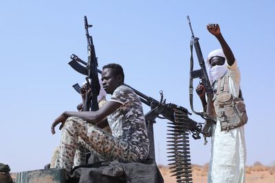 UN extends partial Sudan arms embargo for a month while talks continue on US demand for a total ban