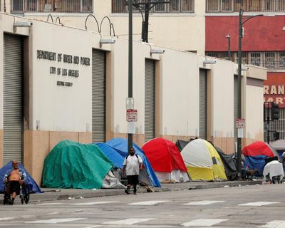 California petition worker ‘paid people to forge voter signatures’