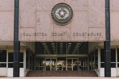 Texas Supreme Court blocks Galveston County from using districts redrawn after the primaries