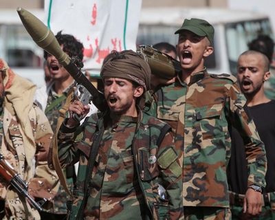 Nearly 50,000 Yemeni civilians flee as Houthis advance along Red Sea coast