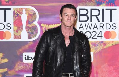 Luke Evans: Tim Curry was 'struggling' before his death